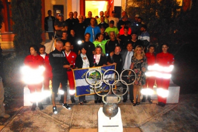 Πραγματοποιήθηκε με επιτυχία η 8η Μαραθώνια Λαμπαδηδρομία Συνδέσμου Ελλήνων Βατραχανθρώπων, υπό την αιγίδα των Δήμων της Μαραθώνιας Διαδρομής